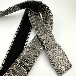 Vintage 70's 80's Silver Tone Metal Stretch Embossed Belt Elastic Western 35" L